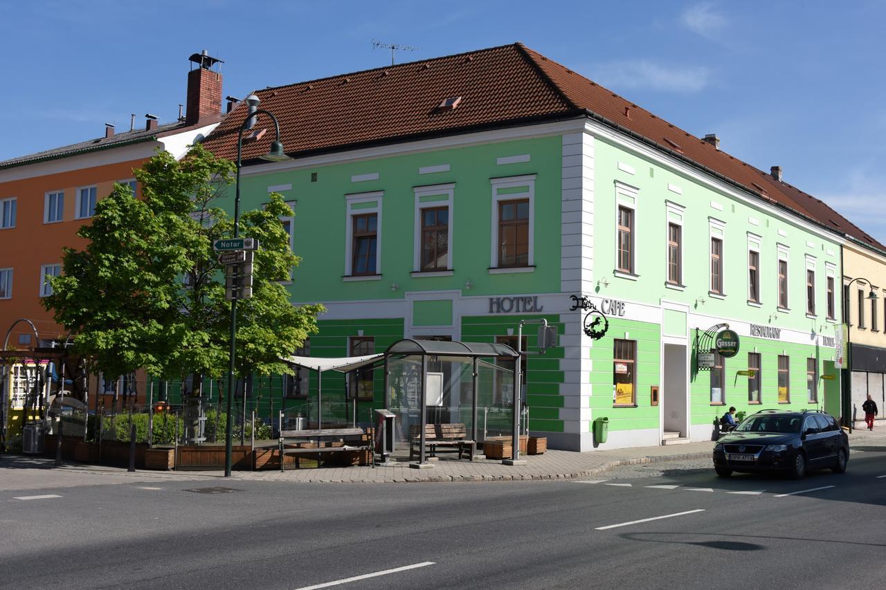 Weinhotel Rieder Poysdorf Εξωτερικό φωτογραφία